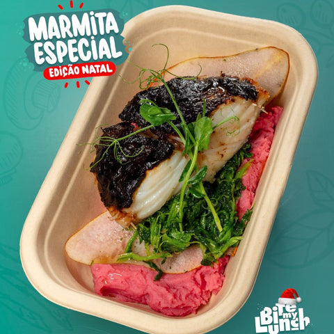 Especial Natal: Lombo de bacalhau com crosta de alho negro, grelos, puré de batata e beterraba e pera em vinho do Porto